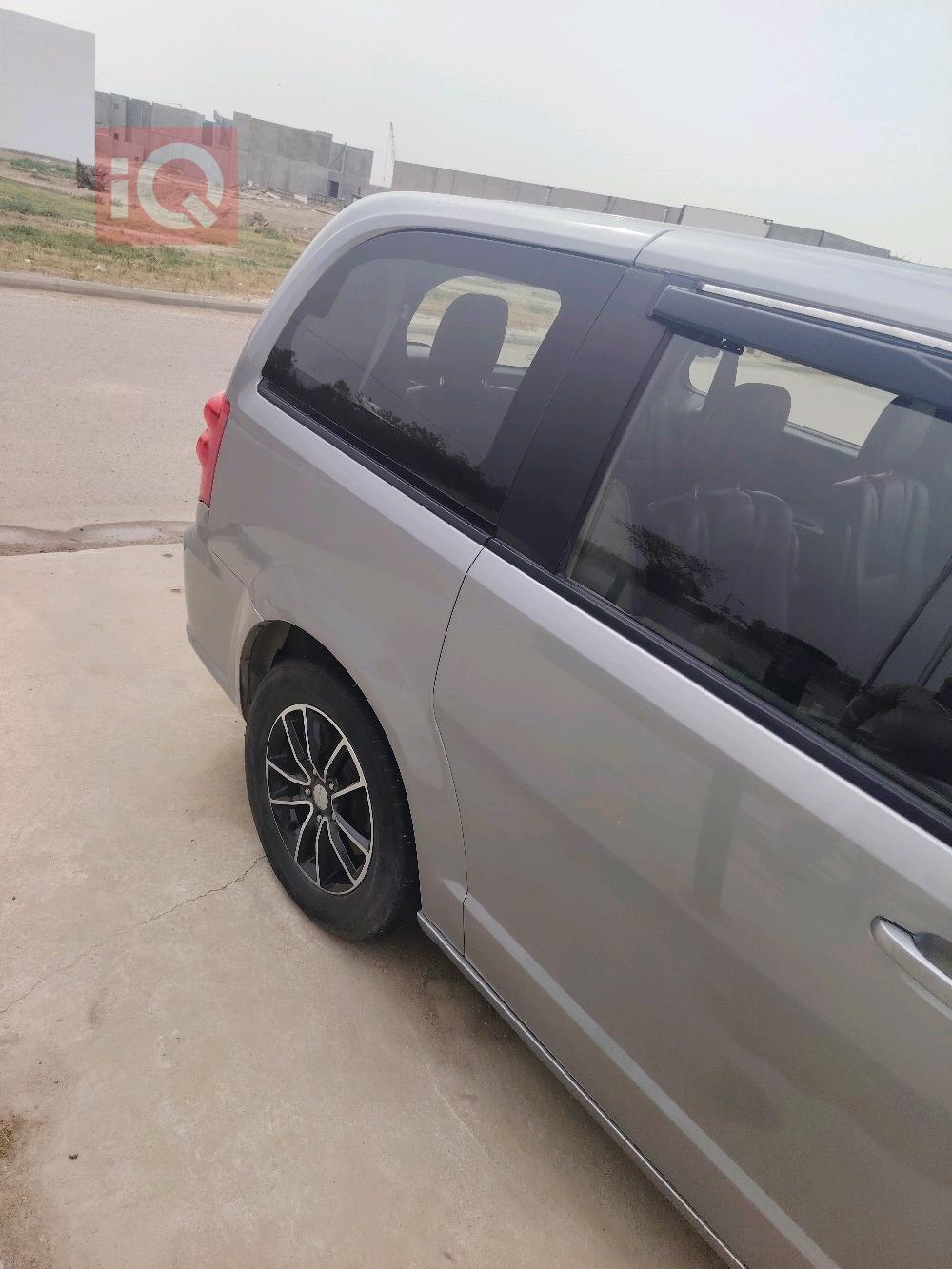 دۆج گراند کاراڤان